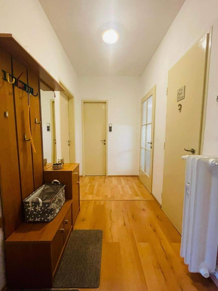 Lovely 2Bdr In Center, Wifi & Self-Check In Братислава Экстерьер фото